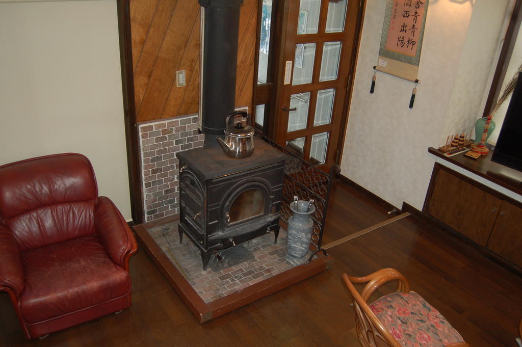Onsen Pension Hanasakiyama Minakami Zewnętrze zdjęcie
